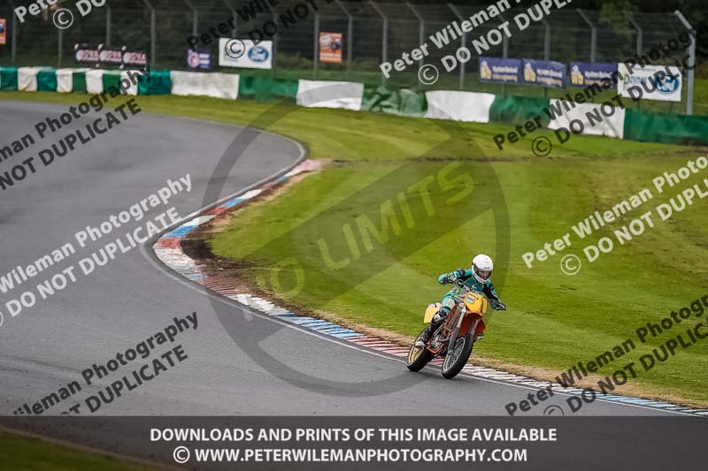 enduro digital images;event digital images;eventdigitalimages;mallory park;mallory park photographs;mallory park trackday;mallory park trackday photographs;no limits trackdays;peter wileman photography;racing digital images;trackday digital images;trackday photos